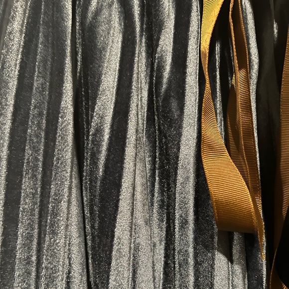 Velvet Pleated Skirt Vintage - Picture 4 of 4
